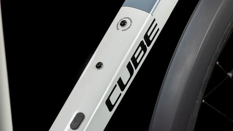 Cube Kathmandu One City Bike in Grey-4